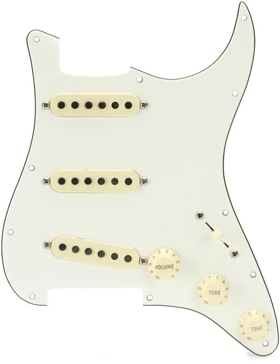 Fender Tex-Mex battipenna Stratocaster precablato parchment 11 fori