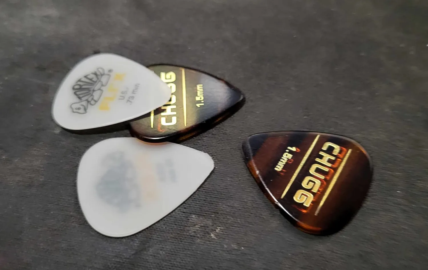 Fender Chugg 351 plettri chitarra heavy 1.5 mm 6 pezzi