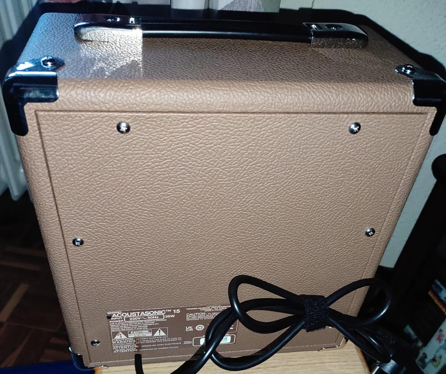 Fender Acoustasonic 15 amplificatore chitarra 15W chorus