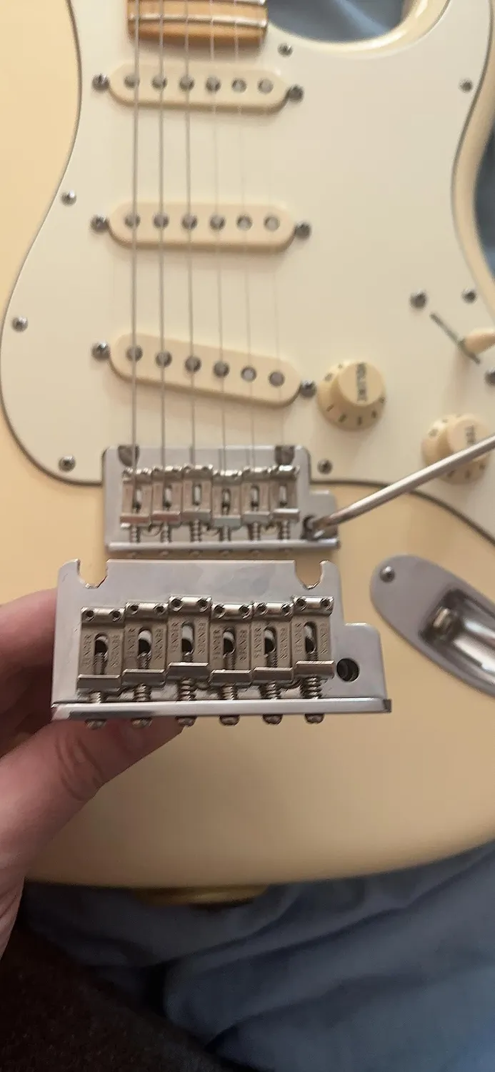 Fender American Standard Strat ponte tremolo 08+