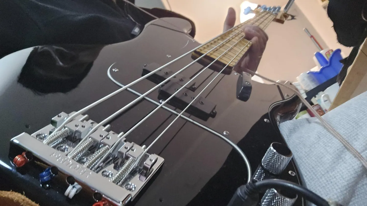 Fender HiMass Ponte Basso 4 Corde Ottone Cromato