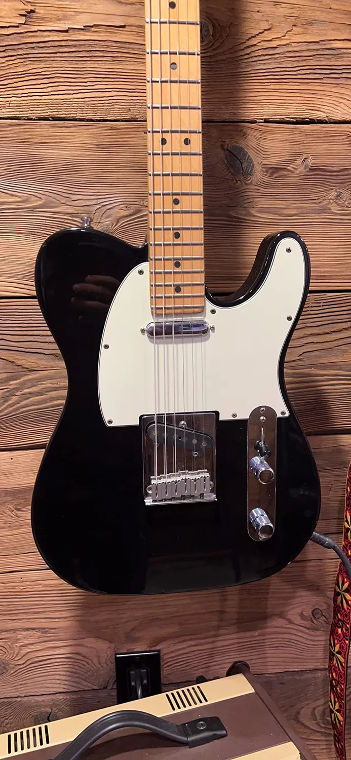 Fender battipenna Tele 8 fori nero multistrato