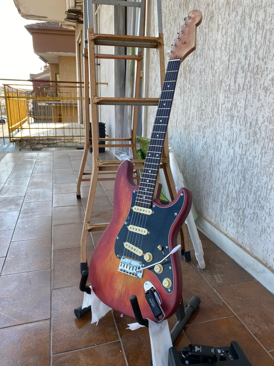 Fender Tex-Mex Battipenna Strat S/S/S Nero 11 Fori