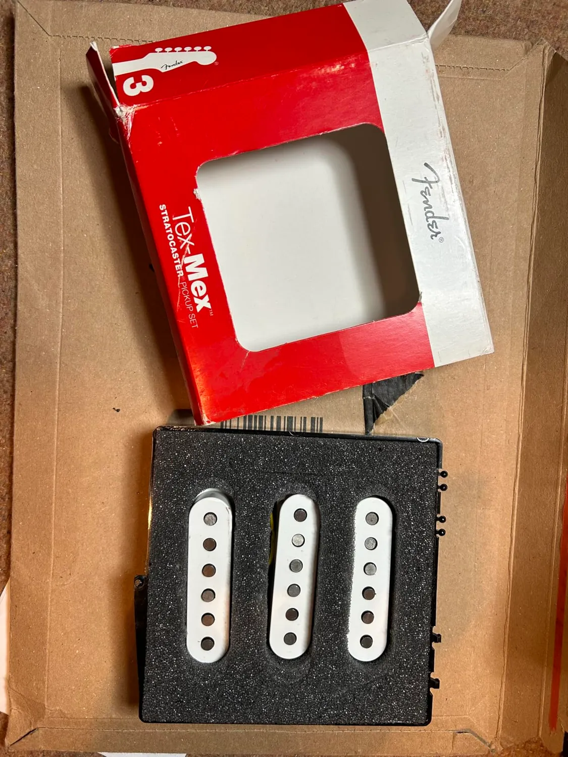 Fender Vintage Noiseless pickup Strat set 3 aged white