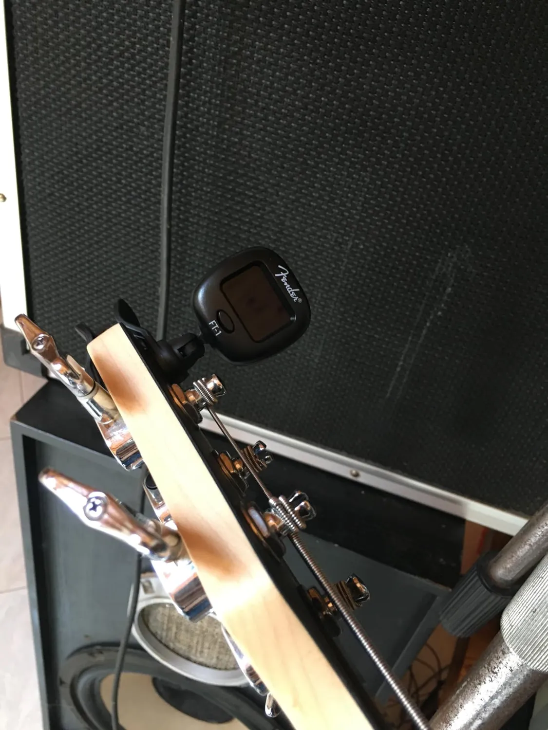 Fender FT-1 Pro accordatore clip nero Gen 1