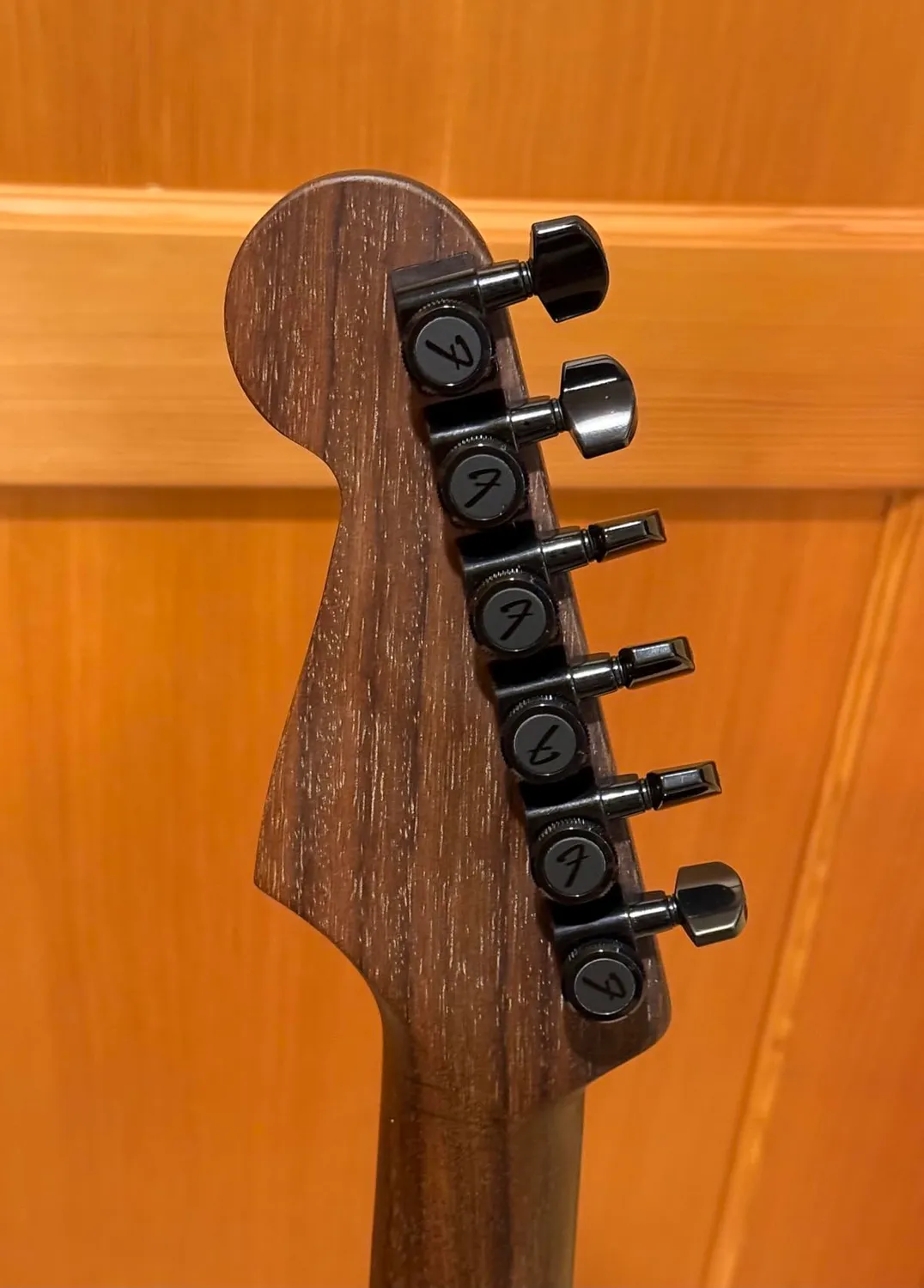 Fender Locking Tuners meccaniche nere 18:1 Strat Tele sfalsate