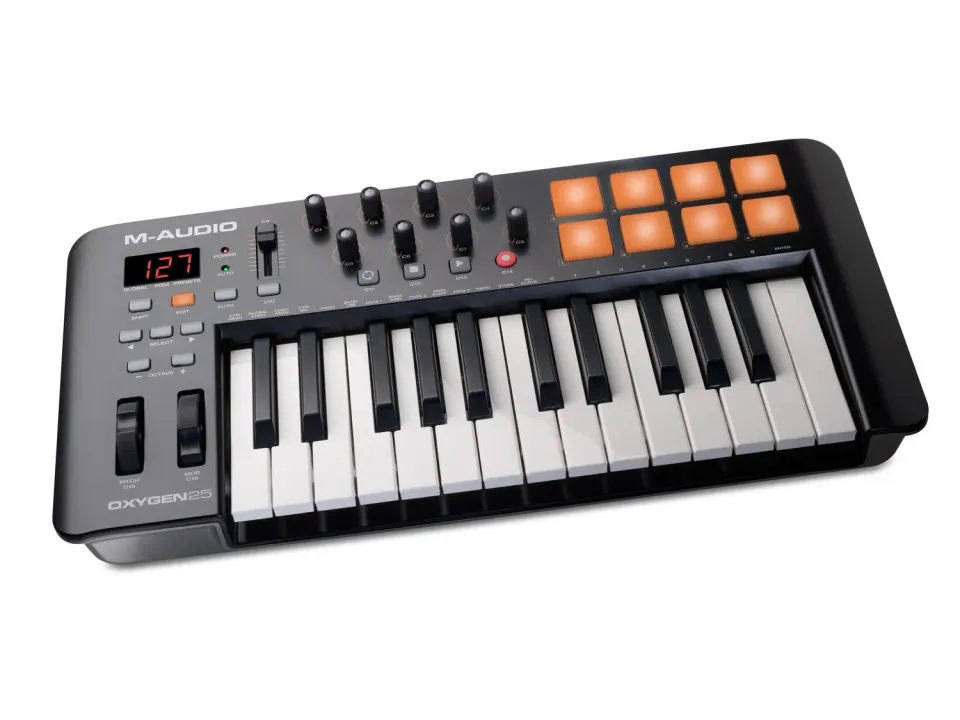M-Audio Oxygen 25 IV tastiera MIDI controller 25 tasti USB