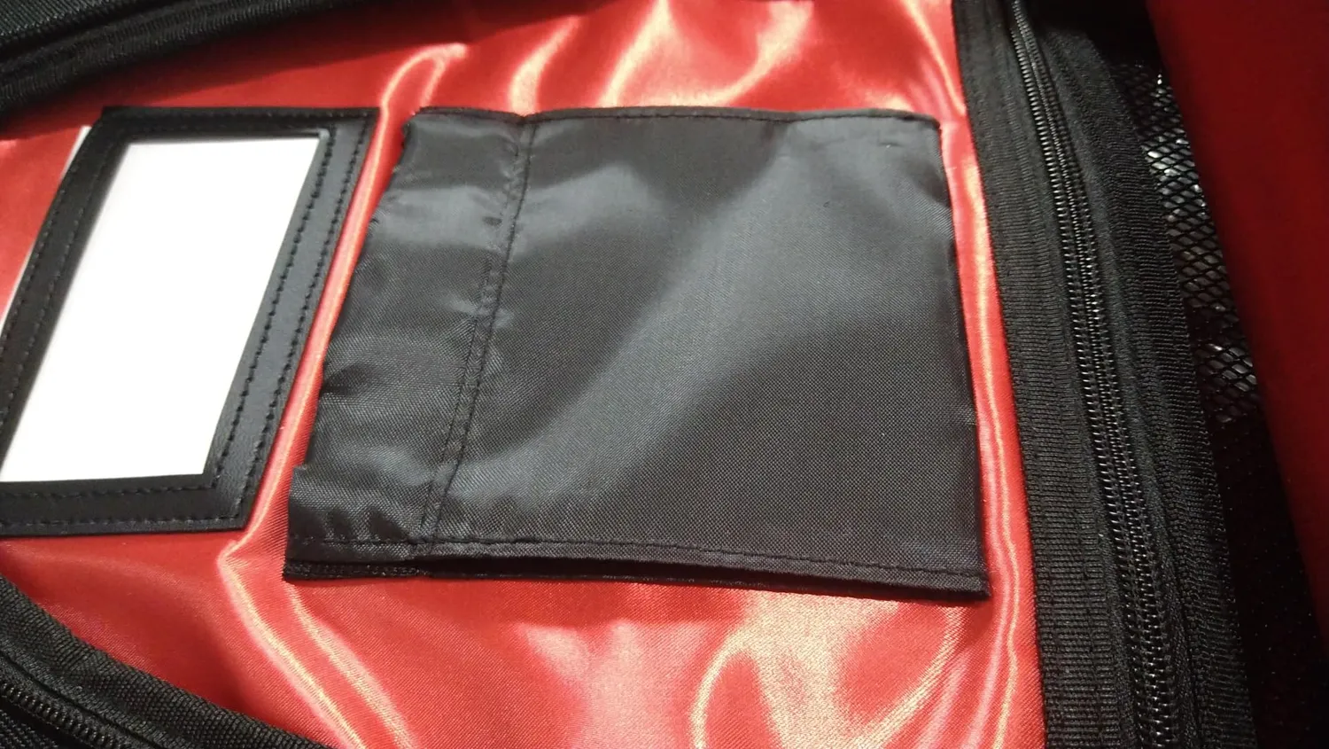 Fender FE610 borsa chitarra elettrica imbottita nera