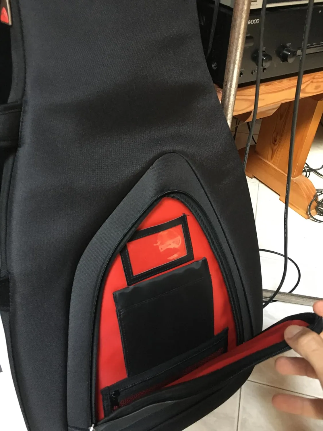 Fender FB610 Borsa Basso Elettrico Imbottita 10mm