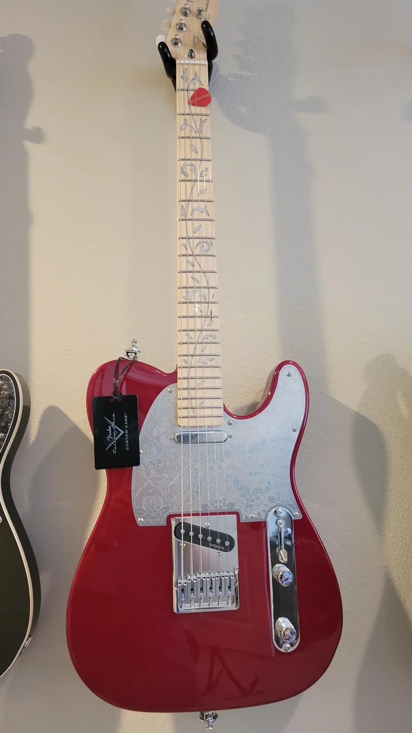 Fender Classic 60s Telecaster Corpo Ontano Rosso Lucido