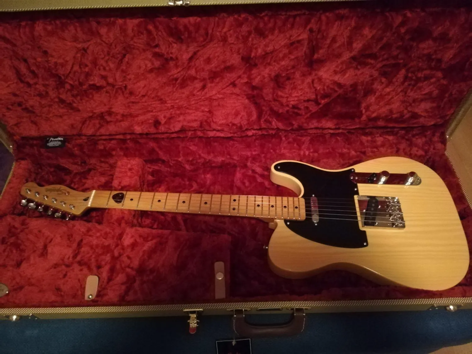 Fender Classic Series Wood Case custodia rigida sonic blue