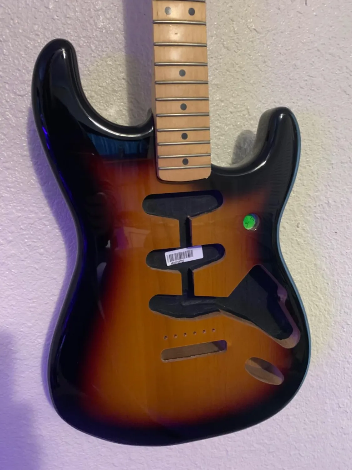 Fender Classic 60s Strat Corpo SSS Sunburst 3 Colori